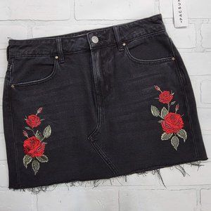 NWT PACSUN Black Denim Cut Off Skirt Red Rose Floral Embroidery